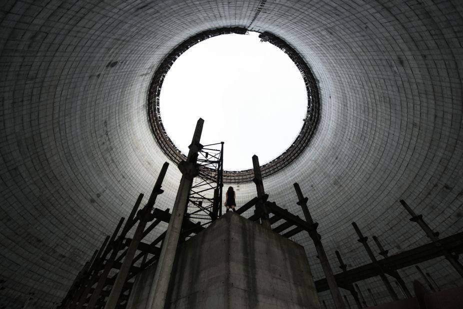 "This is inside the cooling tower of a nuclear power plant in Chernobyl that was never completed," explained De Rueda.