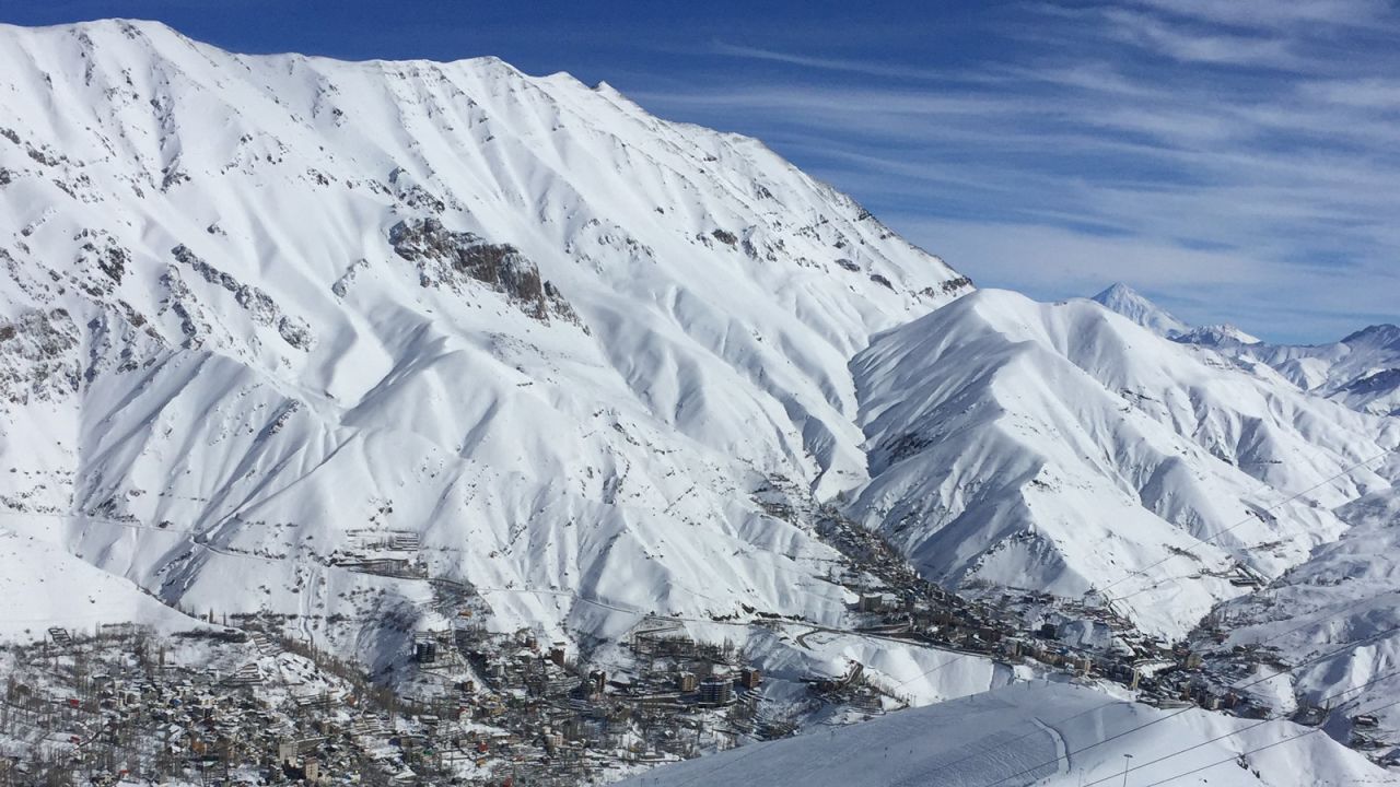The Alborz mountain range is about 900 kilometers in length.