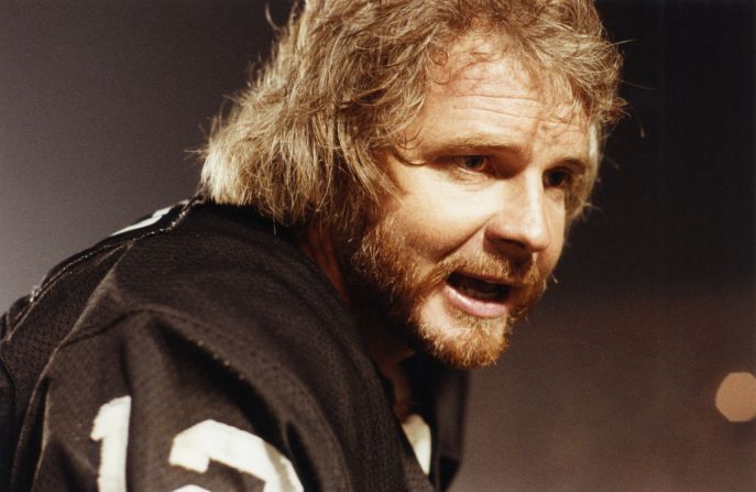 Oakland Raiders quarterback Ken Stabler, a former NFL MVP who died in July 2015, <a href="index.php?page=&url=http%3A%2F%2Fwww.cnn.com%2F2016%2F02%2F03%2Fhealth%2Fken-stabler-cte%2F" target="_blank">suffered from CTE,</a> researchers at Boston University said. 
