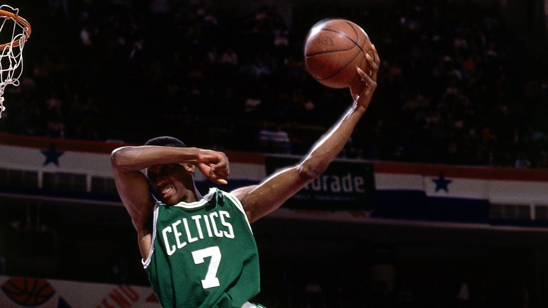 <strong>Dee Brown (1991):</strong> The 6-foot-1 Celtics guard brought marketing to the forefront, inflating his Reebok Pumps throughout the contest. His signature dunk was his last one, as he covered his eyes for a no-look finish.