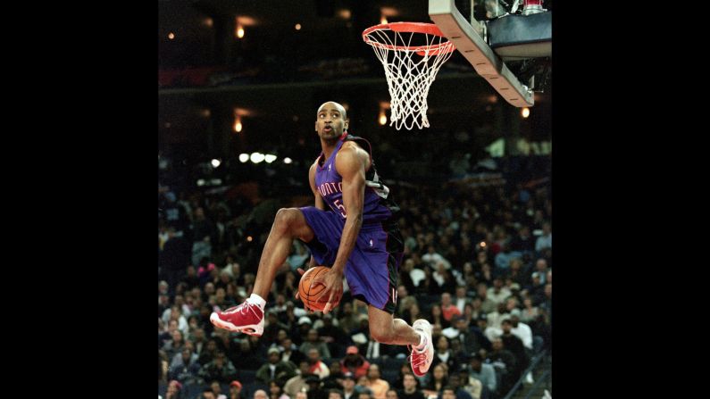 <strong>Vince Carter (2000):</strong> The NBA scrapped the dunk contest for the 1998 season, feeling it had lost a bit of its luster and star power. And in 1999, a lockout meant there was no All-Star Weekend at all. But both returned in 2000, when Vince Carter put on what many think was the greatest single performance in slam dunk history. The high-flying Raptor did a little bit of everything. He started with a reverse 360 windmill. He went between the legs after catching an alley-oop pass. He even stuck half his arm inside the hoop, dangling from his elbow a few seconds after a dunk. "Michael Jackson is my favorite artist of all time, and it was like the closest thing to a Michael Jackson concert to me on a basketball level," Allen Iverson told Jason Buckland, <a href="index.php?page=&url=http%3A%2F%2Fespn.go.com%2Fnba%2Fstory%2F_%2Fpage%2Fdunk-2000%2Foral-history-2000-nba-slam-dunk-contest" target="_blank" target="_blank">who wrote an oral history</a> about the Carter performance for ESPN. "I don't think a dunk contest will ever be duplicated in that fashion ever again."