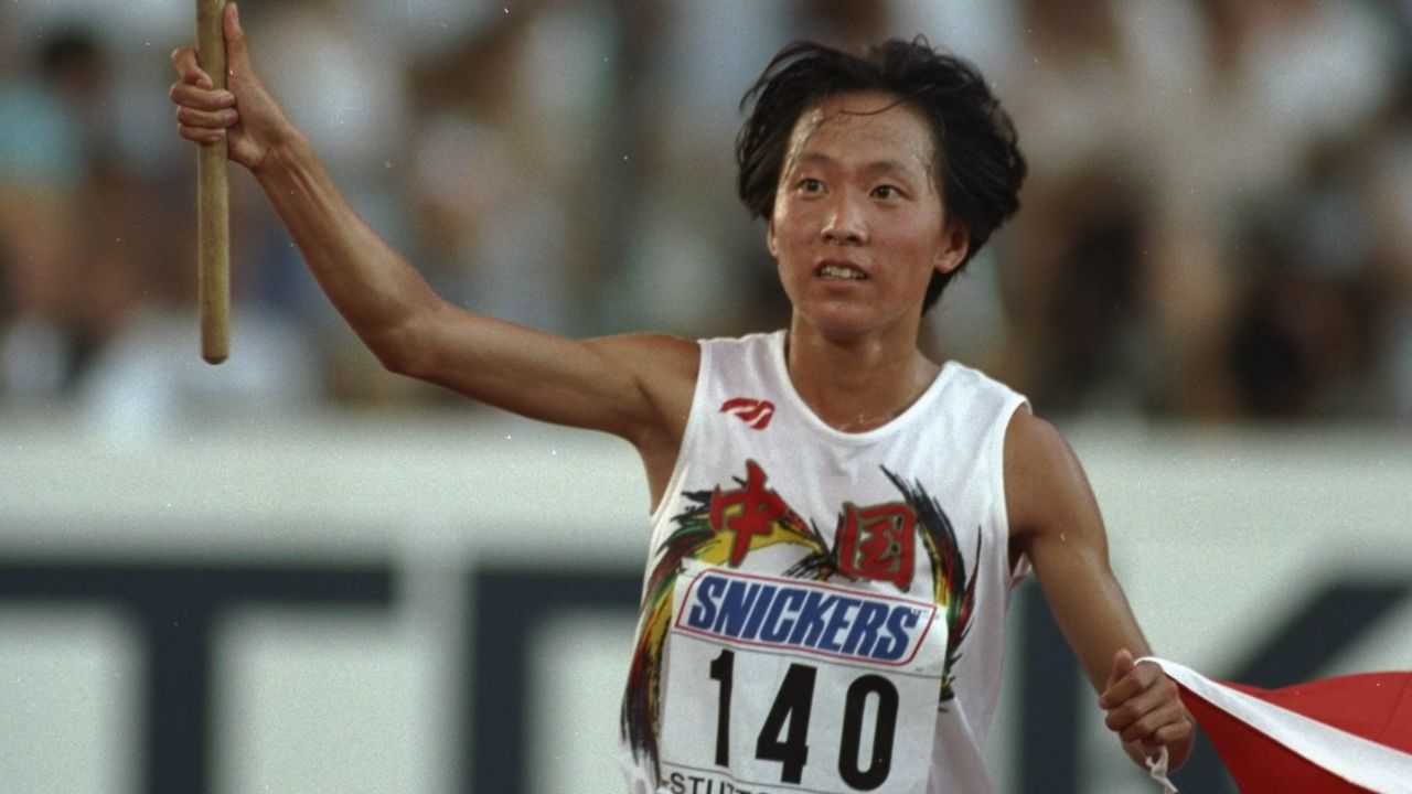 Journalist Zhao Yu says Chinese Olympic runner Wang Junxia is among the letter's signatories. 