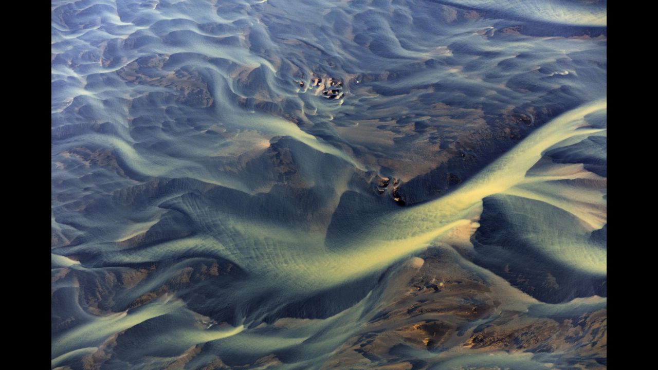 Although Iceland has its share of volcanoes and waterfalls, Seckler remained close to Iceland's coastline. "Based on the research that I did, given the scenarios and the time, the southern coast seemed to have what I wanted," he said.