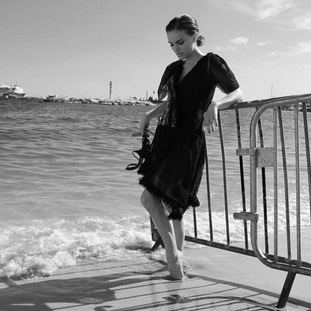 <a href="https://www.instagram.com/p/2yjJW3G5Pg/?taken-by=gregwilliamsphotography" target="_blank" target="_blank">Natalie Portman </a>takes a moment at the end of her press day in Cannes for her film <em>A Tale of Love and Darkness</em> written, directed and starred in by Portman.