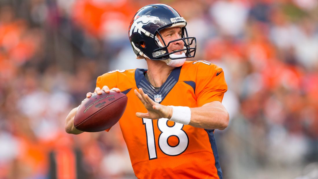 Manning plays St. Louis during a preseason game in 2013.