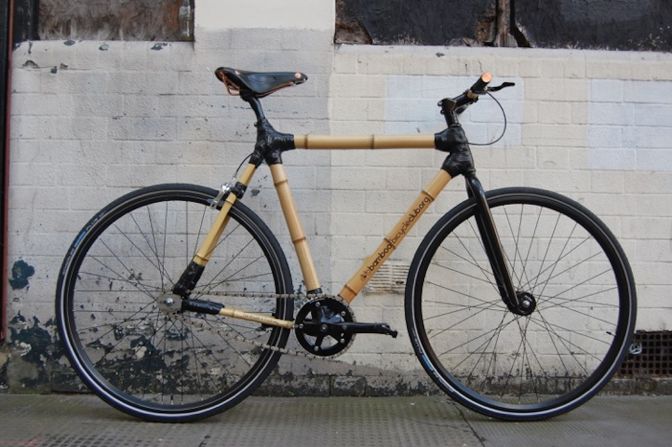 London's <a href="http://bamboobicycleclub.org" target="_blank" target="_blank">Bamboo Bicycle Club</a> lets couples build their own wheels before a date cycling around the achingly hip streets of east London.