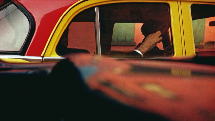 Saul Leiter: Taxi, ca. 1957. 