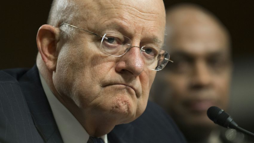James Clapper (L), director of National Intelligence, and Marine Corps Lt. Gen. Vincent Stewart, director of the Defense Intelligence Agency, testify during a Senate Armed Services Committee hearing on Capitol Hill in Washington, DC, February 9, 2016.  / AFP / Saul LOEB  (Photo credit should read SAUL LOEB/AFP/Getty Images)
