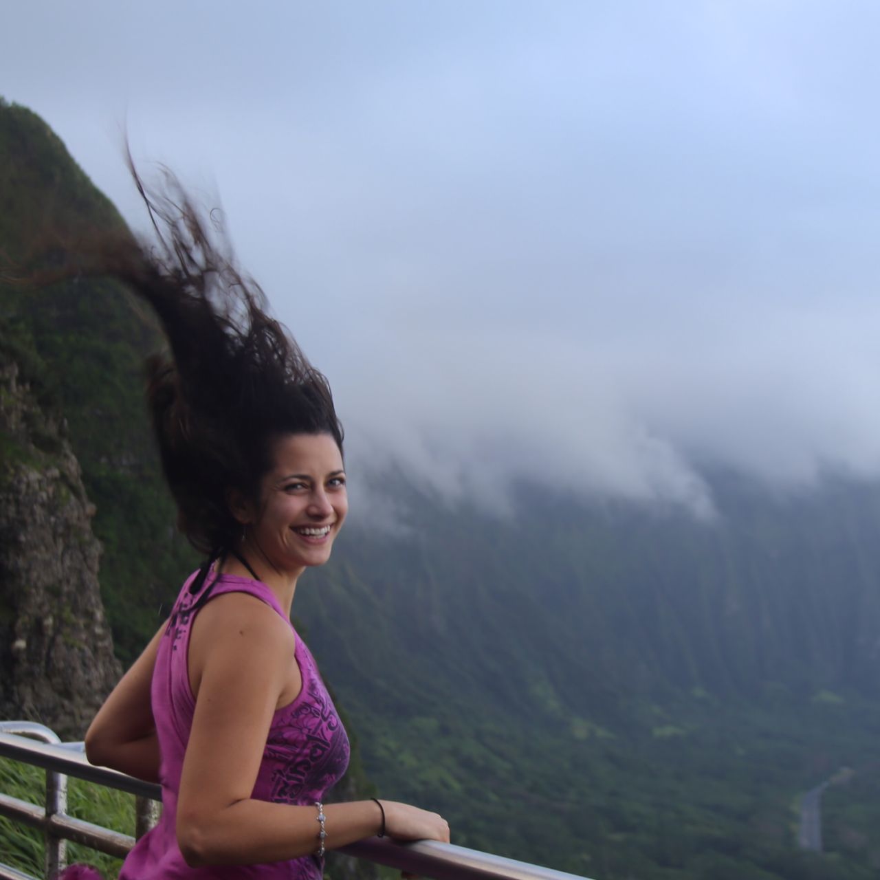 Elizabeth Mecklenburg solo in Hawaii