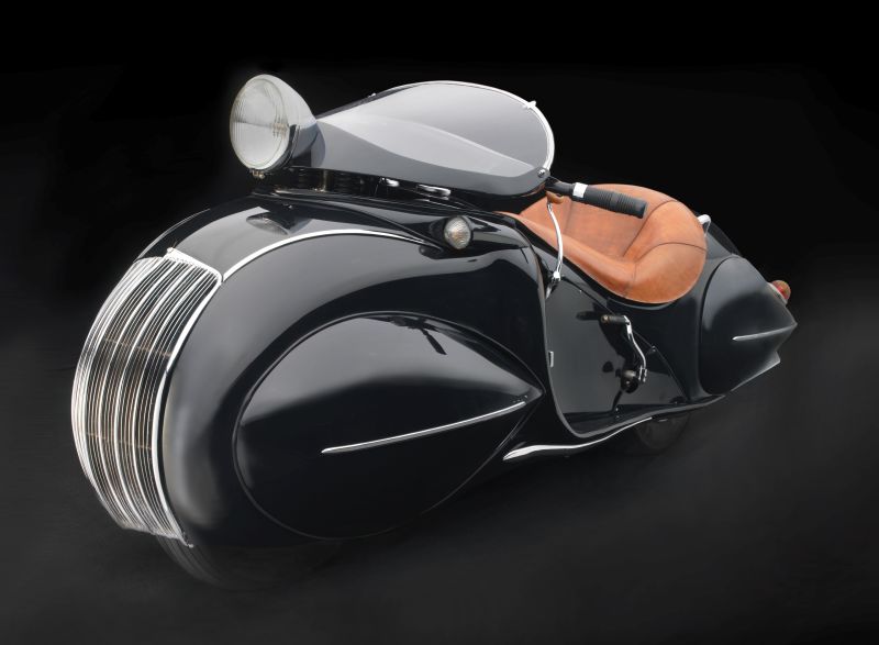 The Fine Art of the Motorcycle Engine: The Story of the Up-N