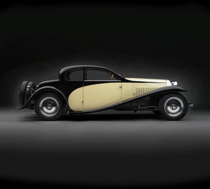 The Art Deco movement reached its peak between the first and second world wars.