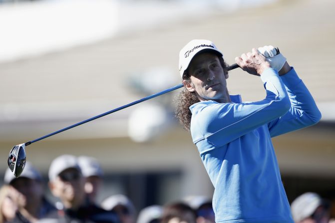This songbird sure can swing. Saxophonist Kenny G is another keen golfer who frequently attends the event.