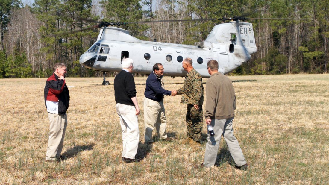 Scalia shakes hands with  U.S. Marines Corps  Maj. Gen. Robert C. Dickerson, commanding general, upon Scalia's arrival at Marine Corps Base Camp Lejeune, North Carolina, for an official visit on March 12, 2004. 