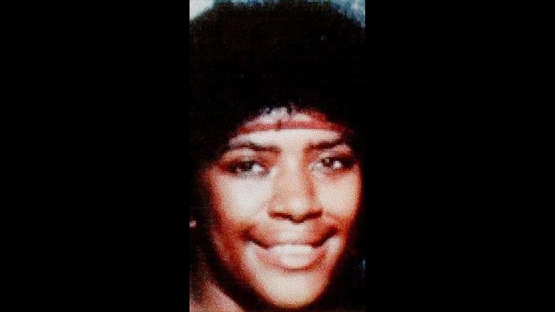 On April 15, 1987, 26-year-old Bernita Sparks told her mother she needed to go to the store for cigarettes but never returned. She was found the next day in a trash bin, covered in garbage. She had been beaten, strangled and shot in the chest. 