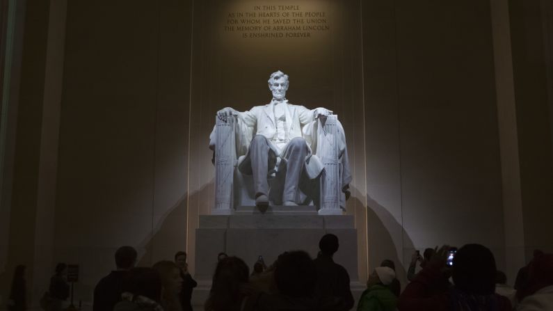 The Lincoln Memorial, on the National Mall in Washington, came in at fourth place with 7.9 million visits last year. <a href="http://www.cnn.com/2016/02/16/travel/lincoln-memorial-refurbishment/">The National Park Service announced in February that financier and philanthropist David Rubenstein</a> donated $18.5 million to help restore the memorial.