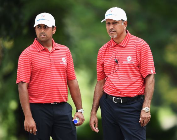 Jeev Milkha Singh (right) -- the first Indian to participate in the Masters -- has been a role model for Lahiri. Singh peaked at No. 29 in the world in 2009.  