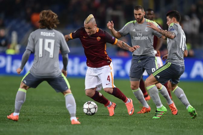 Roma's Radja Nainggolan was in the thick of the action during a scrappy first half in which the home side canceled Real out.