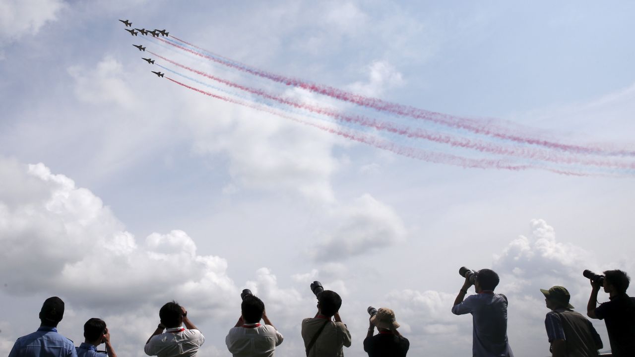 South Korea's Black Eagles perform a maneuver during a preview of the Singapore Airshow on Sunday, February 14. <a href="http://www.cnn.com/2016/02/12/world/gallery/week-in-photos-0212/index.html" target="_blank">See last week in 33 photos</a>