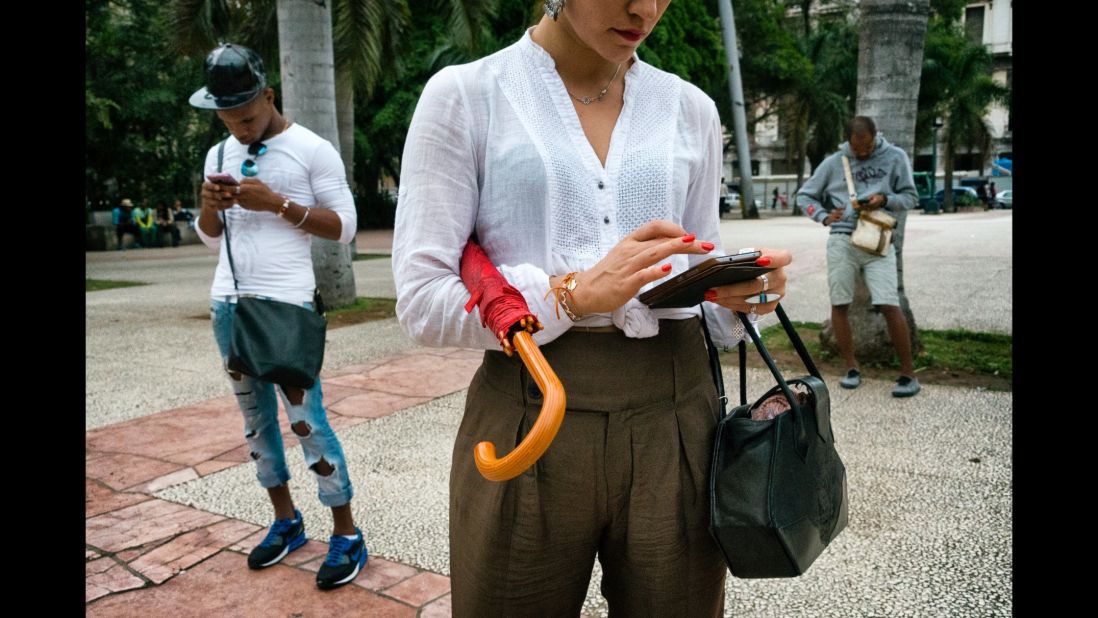 Cubans are using Wi-Fi to talk with relatives in the United States or elsewhere, Palmera said. But they are also using social networks and creating their own blogs.