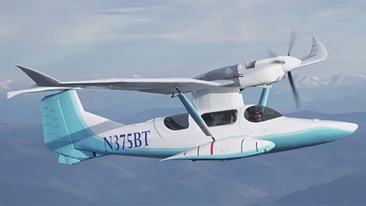 <strong>Burt Rutan's SkiGull: </strong>Inventor and aviation legend Burt Rutan has developed the SkiGull, an amphibious seaplane with retractable skis. 
