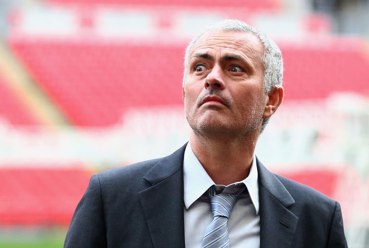 He's reportedly not short of job offers ... and now Syria has entered the race to sign Jose Mourinho.