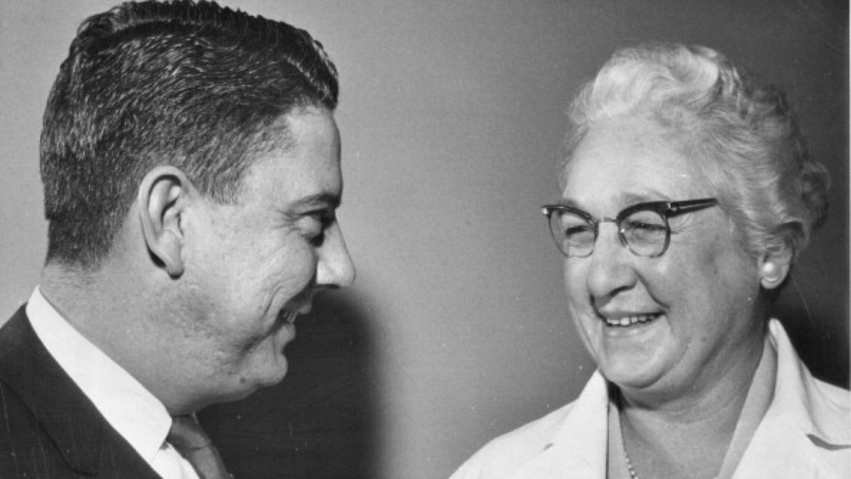 James P. Eakins and Virginia Apgar in January 1962