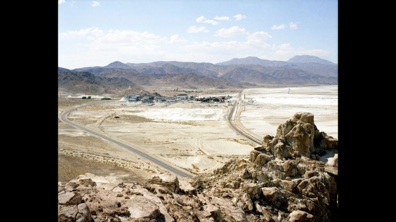 Trona is named for the chemical used to make soda ash, a substance typically found in glass and some detergents.