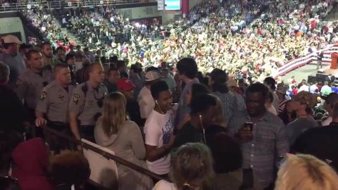 trump rally valdosta students kicked out_00003304.jpg
