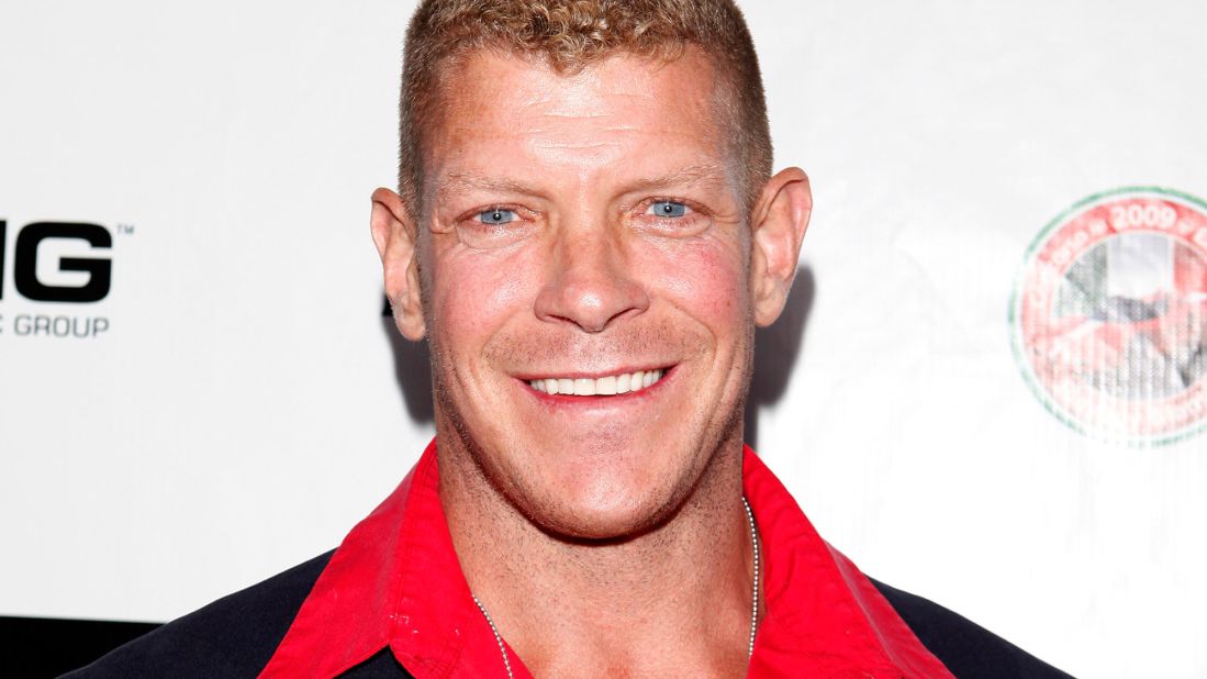 <a href="http://www.cnn.com/2016/03/02/entertainment/lee-reherman-american-gladiators-obit-feat/" target="_blank">Lee Reherman</a>, a former football player and star of "American Gladiators," was found dead on March 1. He was 49 years old.