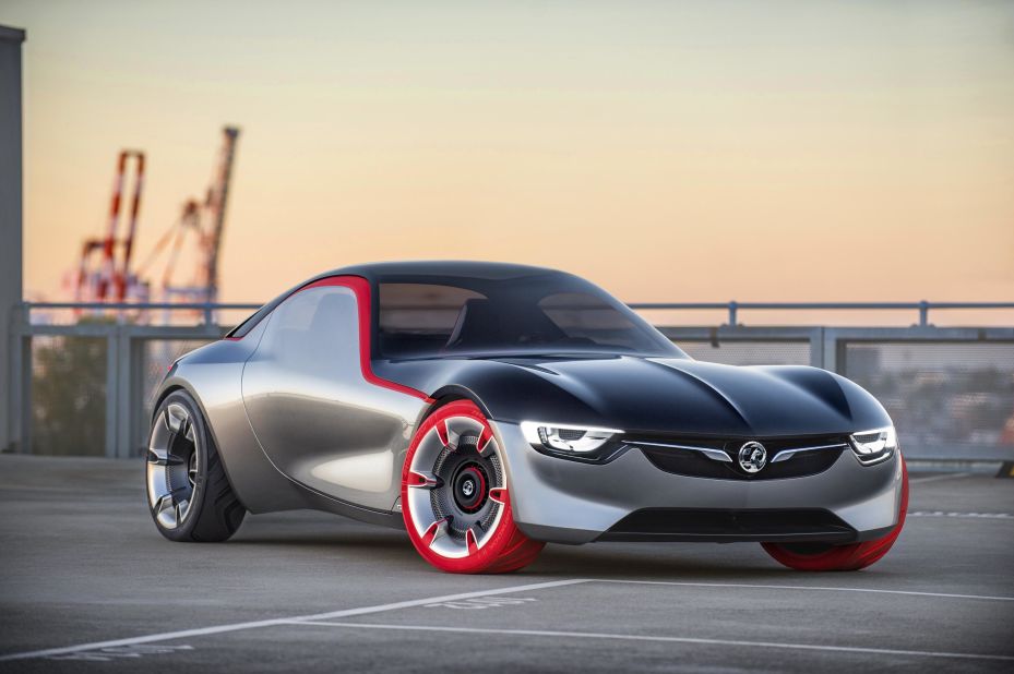 General Motors (Vauxhall in the UK, Opel in Europe) should make this futuristic pocket rocket as soon as possible.