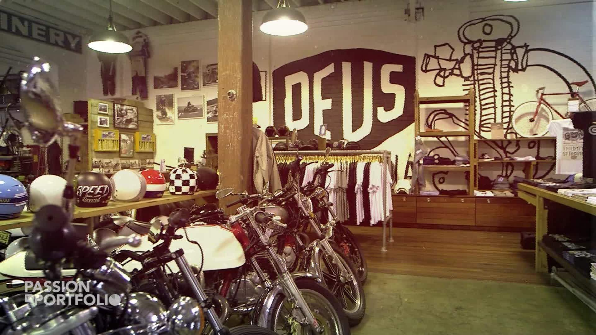 DEUS EX MACHINA Collection - Garage