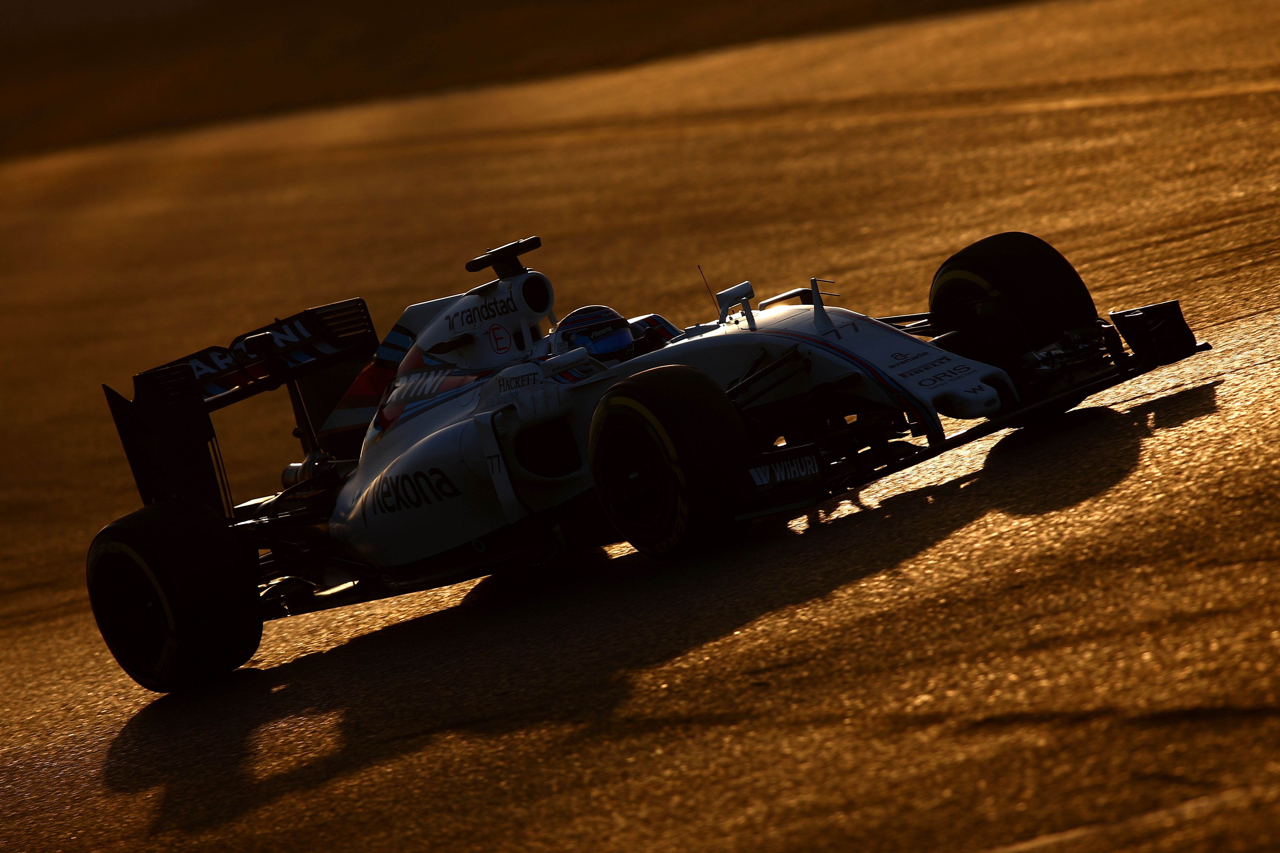 Valtteri Bottas of Williams recorded the second fastest time of 1:23.229 on day one. It was the best time on the new ultra-soft tires. 