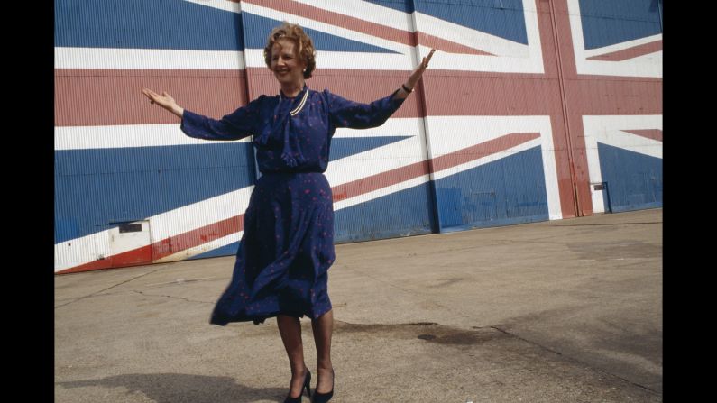 <strong>Margaret's manifesto:</strong> On the road to re-election, British Prime Minister Margaret Thatcher launched the Conservative manifesto in May 1983. Among other things, the <a href="index.php?page=&url=http%3A%2F%2Fnews.bbc.co.uk%2F2%2Fhi%2Fuk_news%2Fpolitics%2Fvote_2005%2Fbasics%2F4393313.stm" target="_blank" target="_blank">manifesto proposed</a> reform of the trade unions' political levy and promised to significantly reduce unemployment.