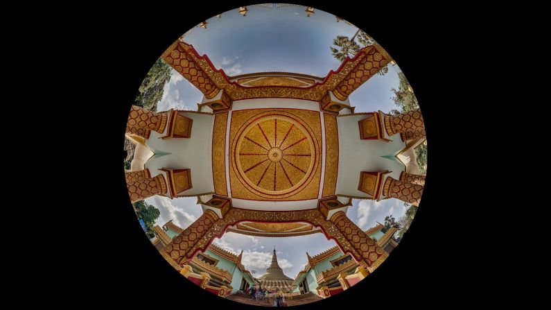 Inaugurated in 2009, the pagoda mimics the form of the Shwedagon Pagoda in Myanmar. Twenty-nine meters high, the space underneath is large enough to fit 8,000 worshipers.