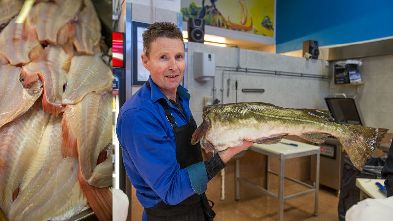 Located in the center of town, Narvik's Fiskehallen (Fish Market) is the place to witness the bountiful array of marine produce that comes from local Norwegian waters. An adjoining cafe offers a small menu of fishy snacks -- the fish cakes come highly recommended.  