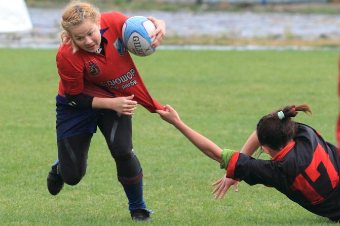 Rugby is being played and taught in schools across Russia, with both boys and girls getting involved as the sport grows in popularity.