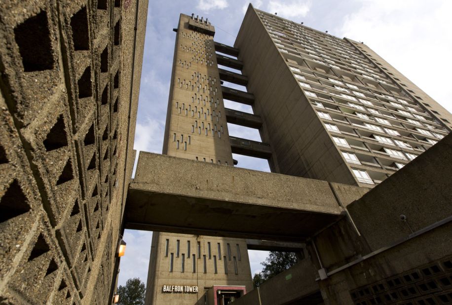Taller than Trellick Tower but similar in design, Balfron Tower is 26 stories high and located in the London borough of Tower Hamlets. Also from the mind of Brutalist architect Erno Goldfinger, it was completed in 1967.