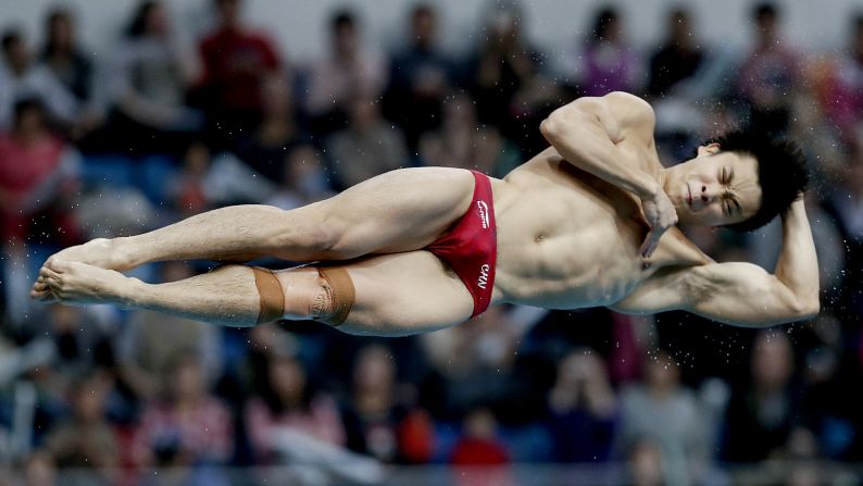 Cao Yuan of China compete during day two of the Diving World Series 2016 Beijing Station on Sunday, March 12. 
