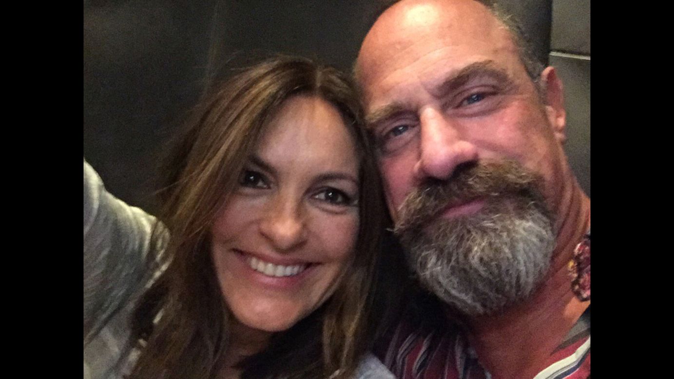 Actor Christopher Meloni reunites with his "Law & Order: SVU" co-star Mariska Hargitay on Friday, March 11. <a href="https://twitter.com/Chris_Meloni/status/708284146683142145" target="_blank" target="_blank">He tweeted the selfie</a> with the hashtag "#hanginWithAFriend."