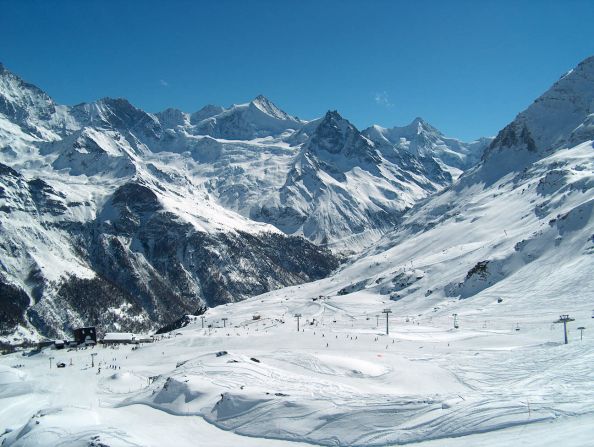 <strong>Val d'Anniviers (Switzerland): </strong>Home to five small unspoilt resorts, the Val d'Anniviers area has gained recognition thanks to a cable car link between the two biggest, Grimentz and Zinal.