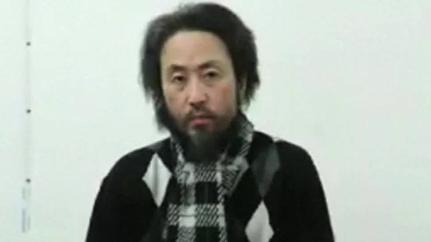 japan journalist syria video bts _00000904.jpg