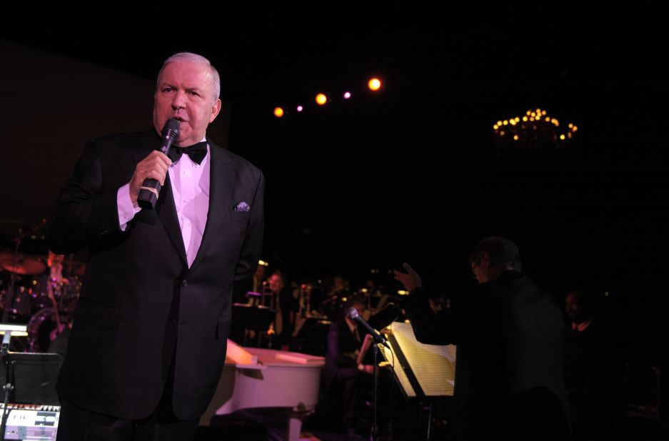 <a href="http://www.cnn.com/2016/03/16/entertainment/frank-sinatra-jr-dies/index.html" target="_blank">Frank Sinatra Jr.</a>, the son of the legendary entertainer who had a long musical career of his own, died March 16, said manager Andrea Kauffman. He was 72.