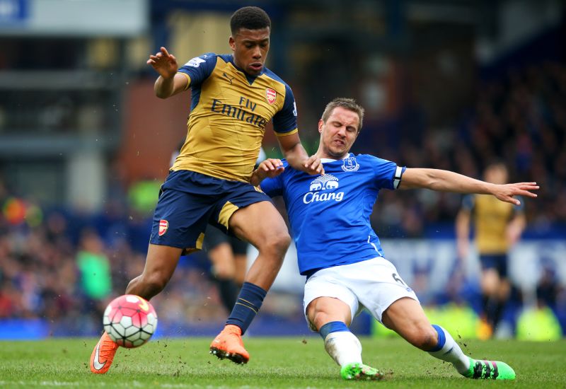 English Premier League: Iwobi And Welbeck Shine For Arsenal At Everton ...