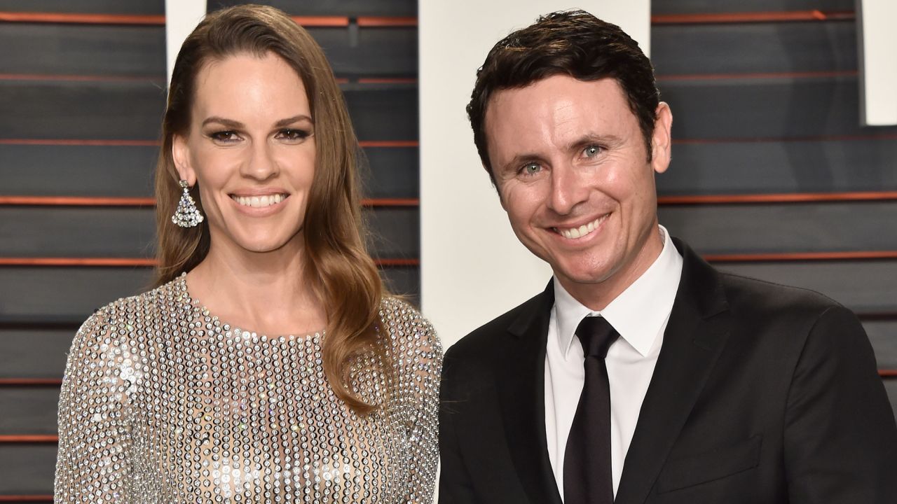 Oscar-winning actress Hilary Swank and tennis pro Ruben Torres announced their engagement Tuesday in California. "Sooooooo this happened!!!" the "Million Dollar Baby" star said <a href="https://twitter.com/HilarySwank/status/712369310778265601" target="_blank" target="_blank">in tweeting a photo of her engagement ring</a>. Here's a look at other celebrity couples who have recently gotten engaged.