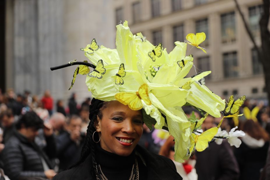 Butterflies adorn this yellow bonnet. 