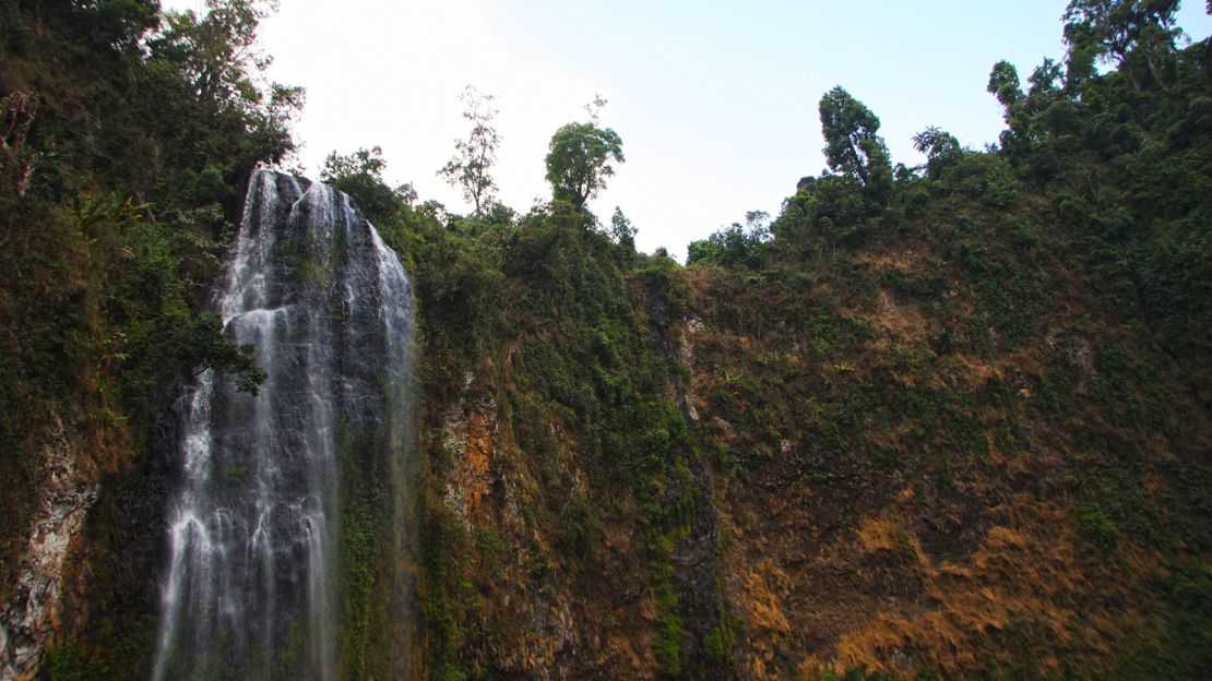 The region around Bonga is home to 14 waterfalls.