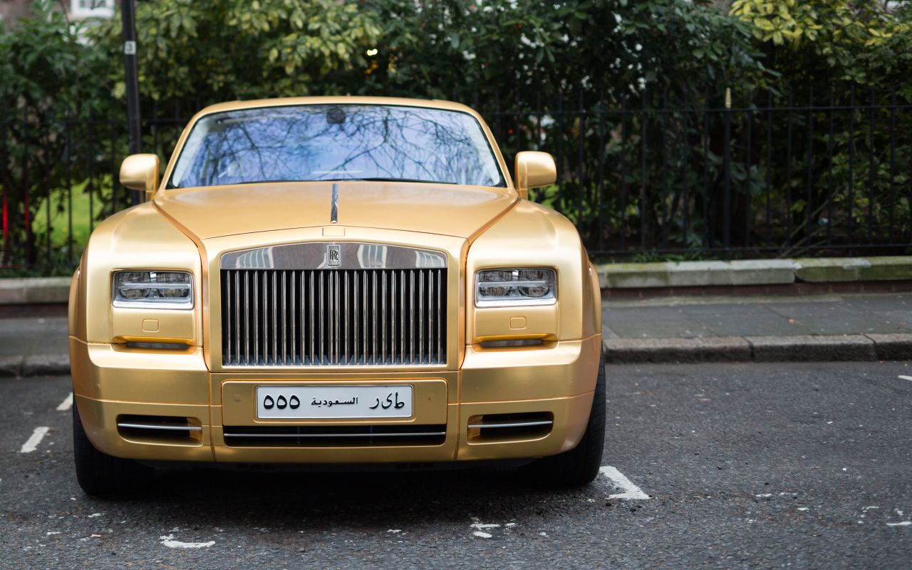 Among the flashy fleet is this Rolls-Royce Phantom Coupe, worth around £350,000 ($506,000). 