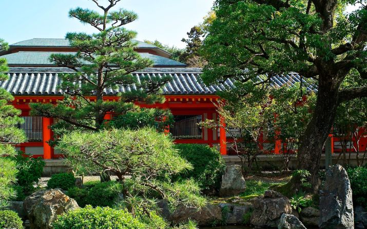 This temple in eastern Kyoto is famous for its collection of 1,001 statues of Kannon, the Goddess of Mercy. It was founded in 1164 and rebuilt in 1264 after a fire destroyed the original structure.