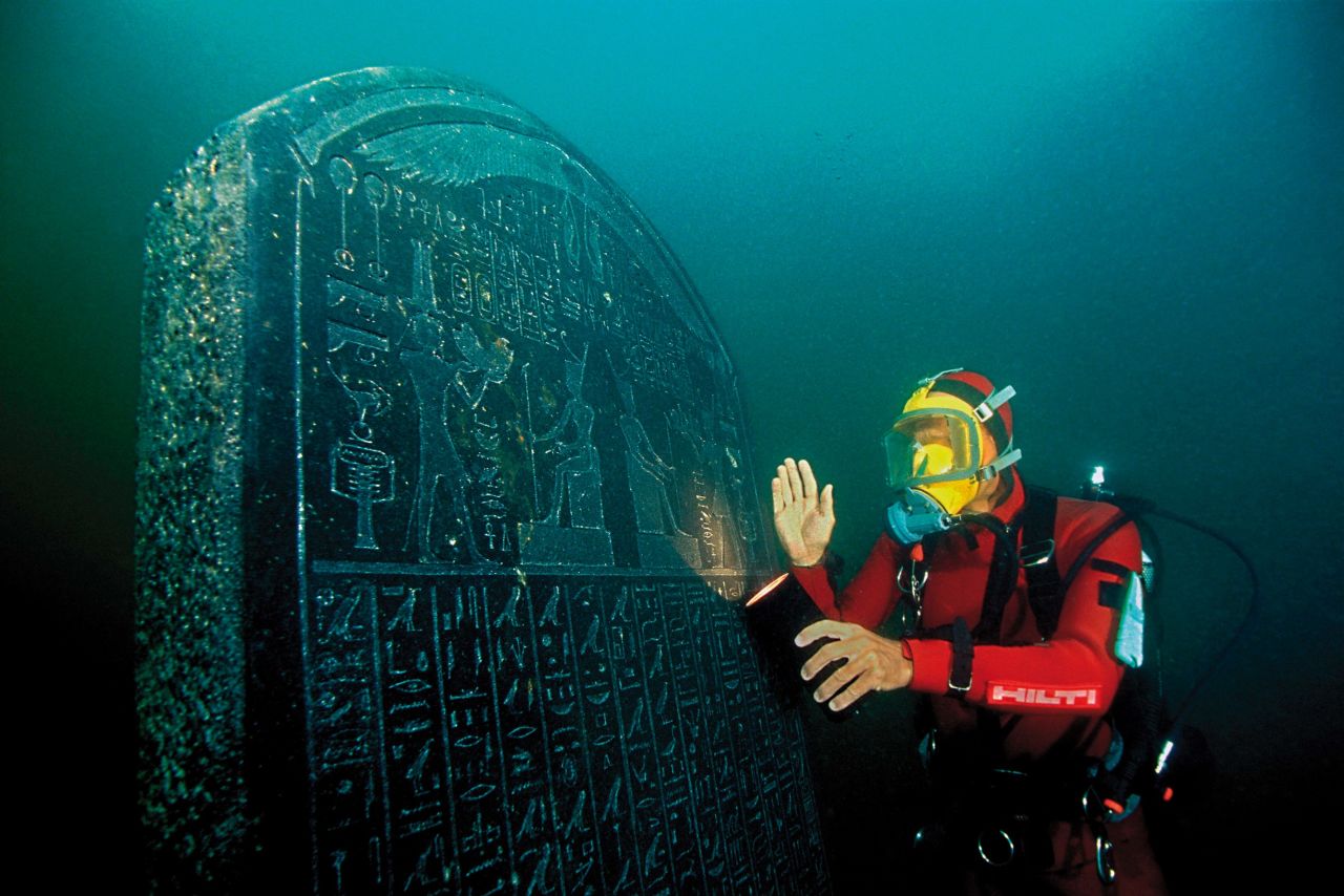 The stele of Thonis-Heracleion, found by Goddio's team, is an artifact that helped consolidate Ptolemaic rule. Inscribed with the decree of Saϊs and commissioned by Nectanebos I (378-362 BC), the text describes trade and taxation agreements and details royal beneficiaries. The significance of the stele cannot be overstated: it was crucial to establishing that Thonis (in Egyptian) and Heracleion (in Greek) were the same city.