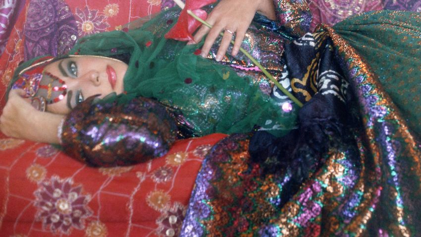 Elizabeth Taylor in Iran by Firooz Zahedi